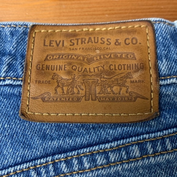 Levi’s Ribcage Straight High Rise Faded Blue Denim Jeans with Button Fly - Picture 8 of 17